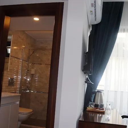 The Lavington Hotel Çınarcık