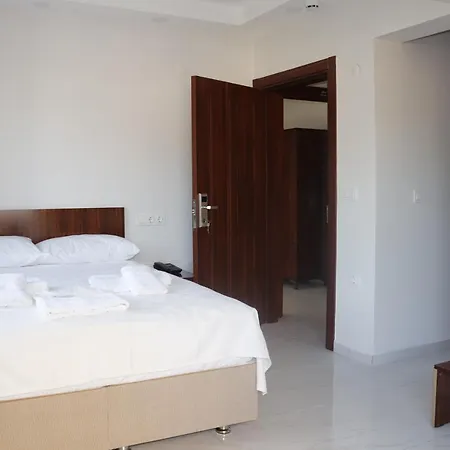 Hotel The Lavington 3*